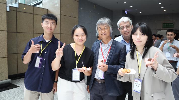 Lab Group Photo-2